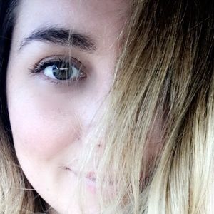 Meet your Posher, Avery